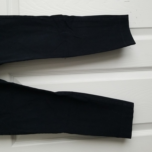 Old Navy Pixie Pants - Picture 2 of 15